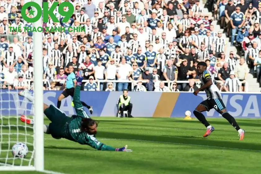 Elanga ghi bàn mở tỷ số trong trận gặp LIverpool Elanga ghi bàn mở tỷ số trong trận gặp LIverpool